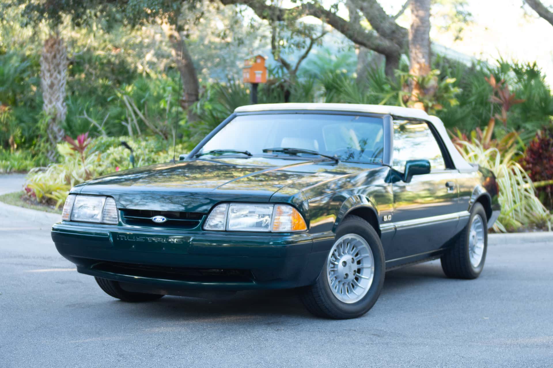 1990 Ford Mustang sold for $17,250