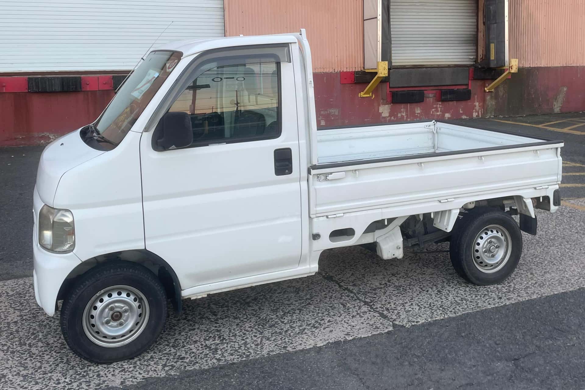 1999 Honda Acty sold for $5,800