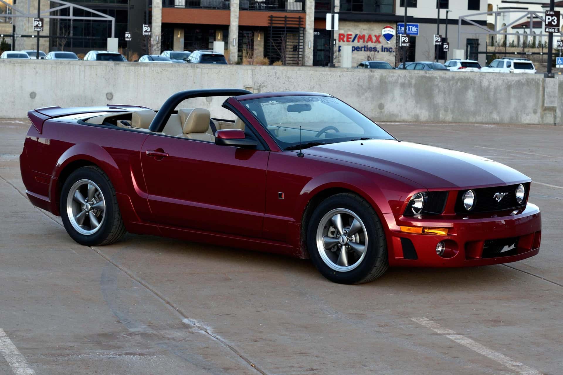 2005 Ford Mustang sold for $14,000