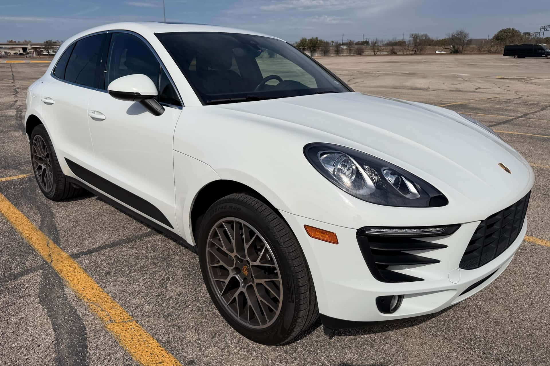 2017 Porsche Macan sold for $29,000