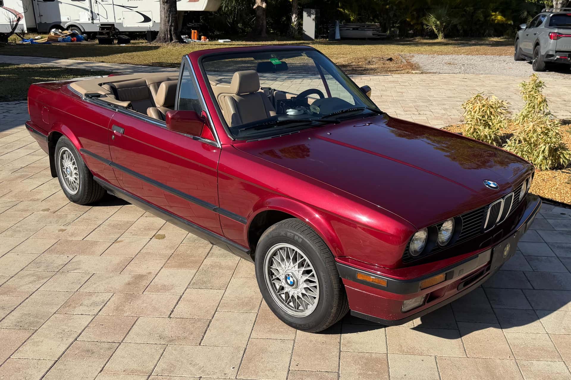 1991 BMW 3 Series sold for $8,550