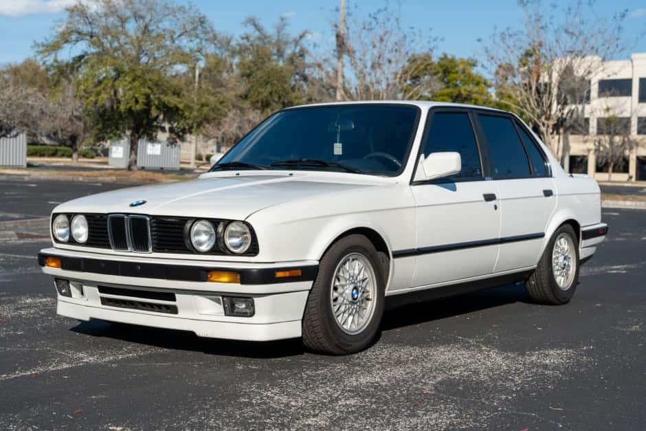 1990 BMW E30 3-Series Sedan sold for $25,000