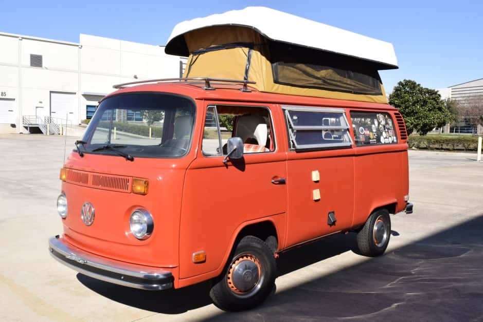 1974 Volkswagen Bay-Window Camper sold for $15,000
