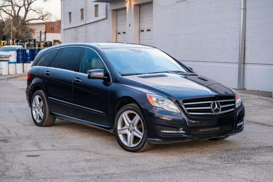 2011 Mercedes-Benz W251 R-Class sold for $12,000