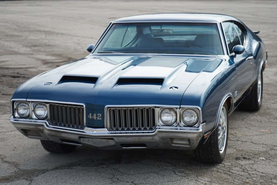 1970 Oldsmobile 442 sold for $44,500