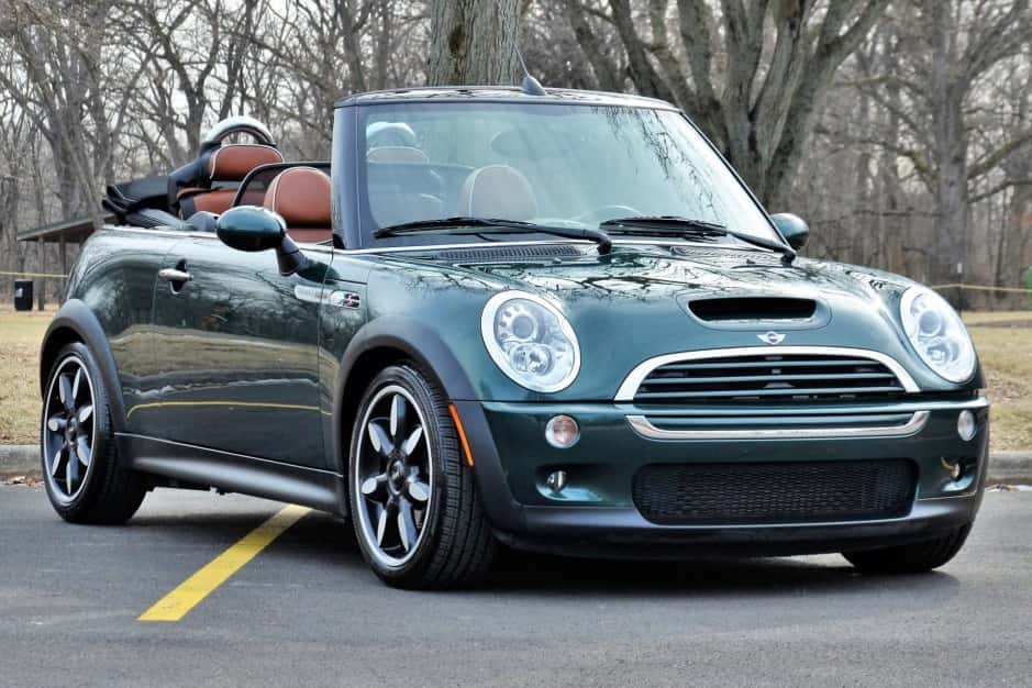 2007 Mini R52 Cooper Convertible sold for $17,000