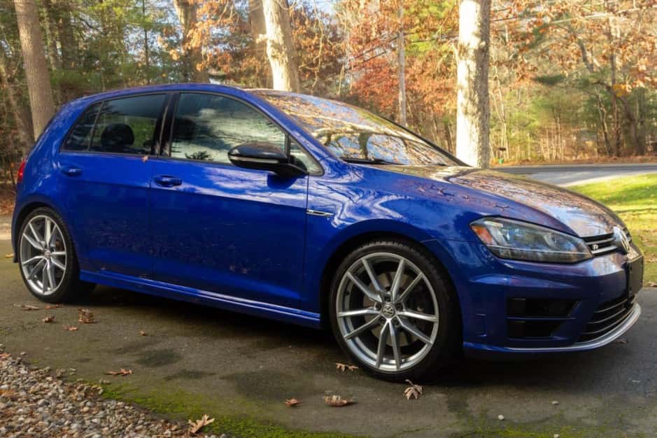 2017 Volkswagen Golf R sold for $15,500