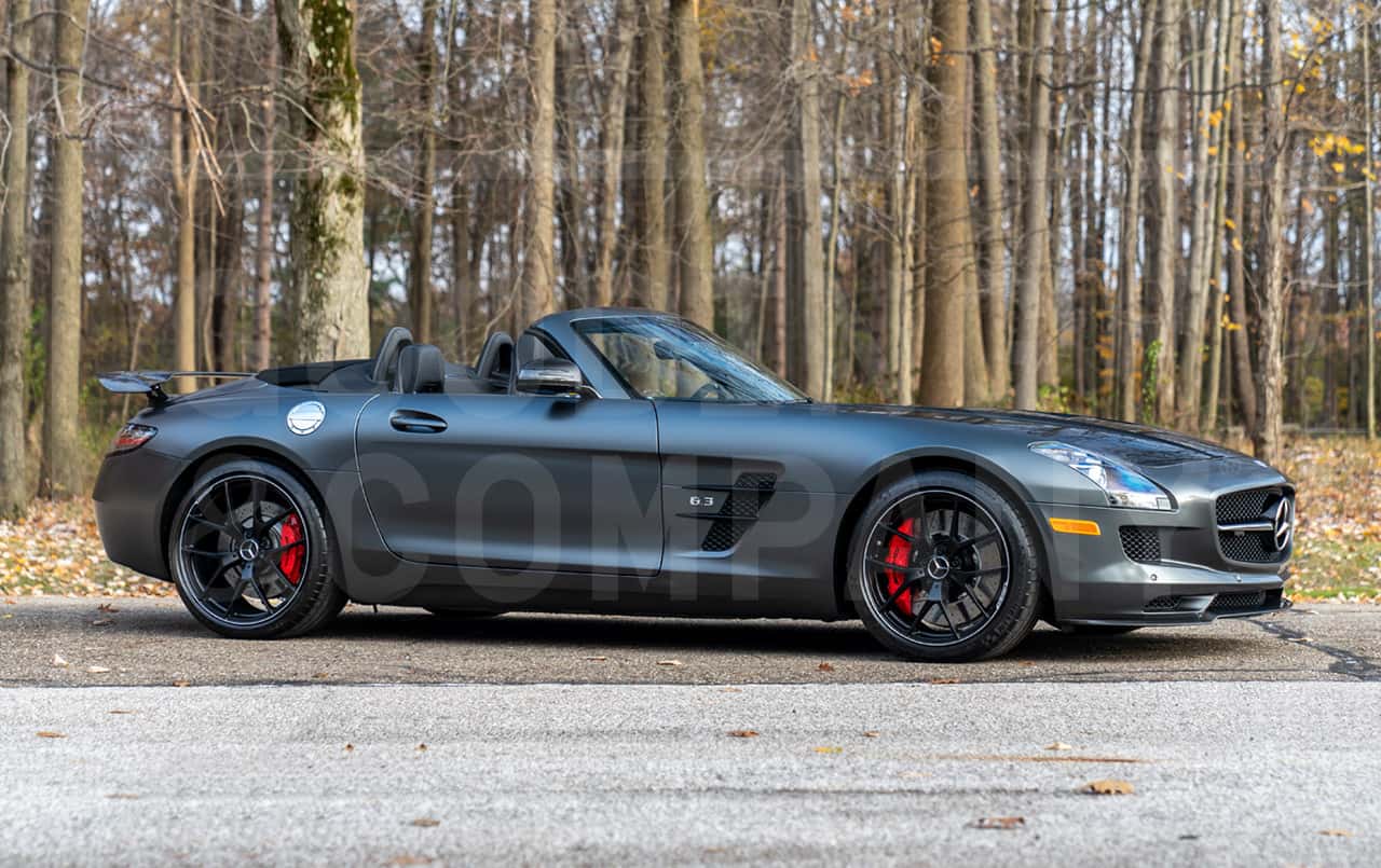 2015 Mercedes-Benz SLS AMG GT Roadster Final Edition sold for $246,400