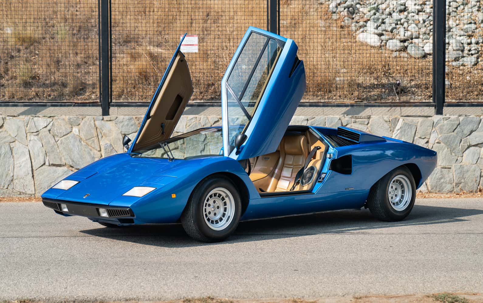 1975 Lamborghini Countach LP400 'Periscopica' sold for $0