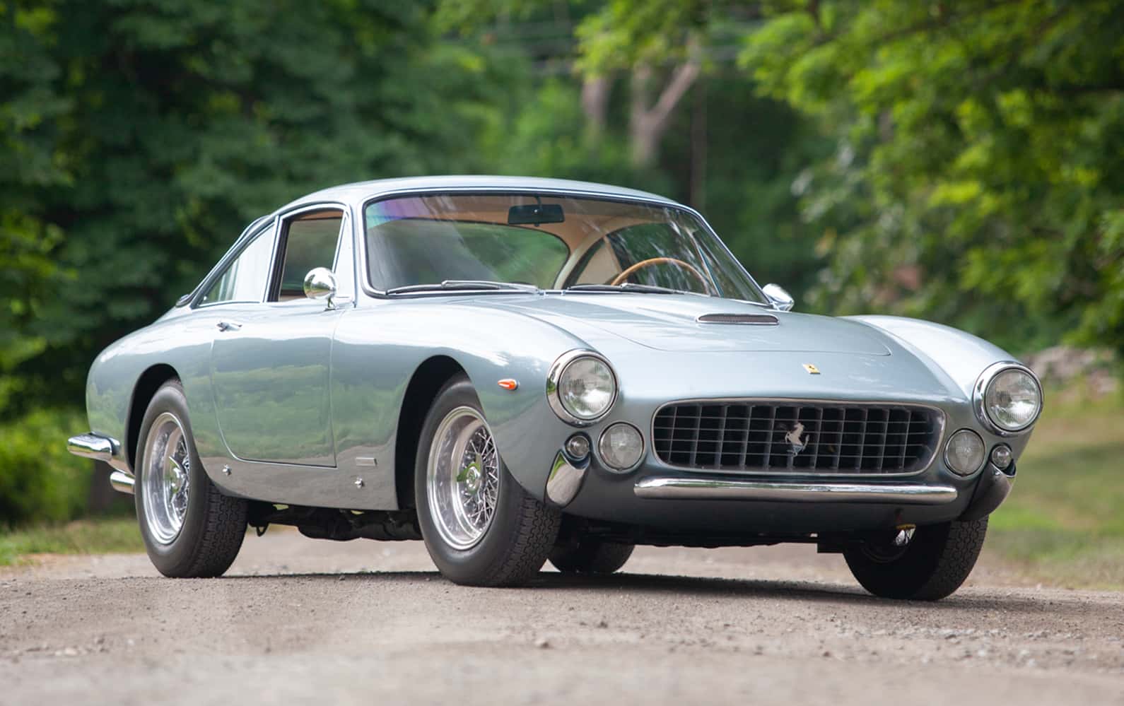 1964 Ferrari 250 GT Lusso sold for $1,490,000