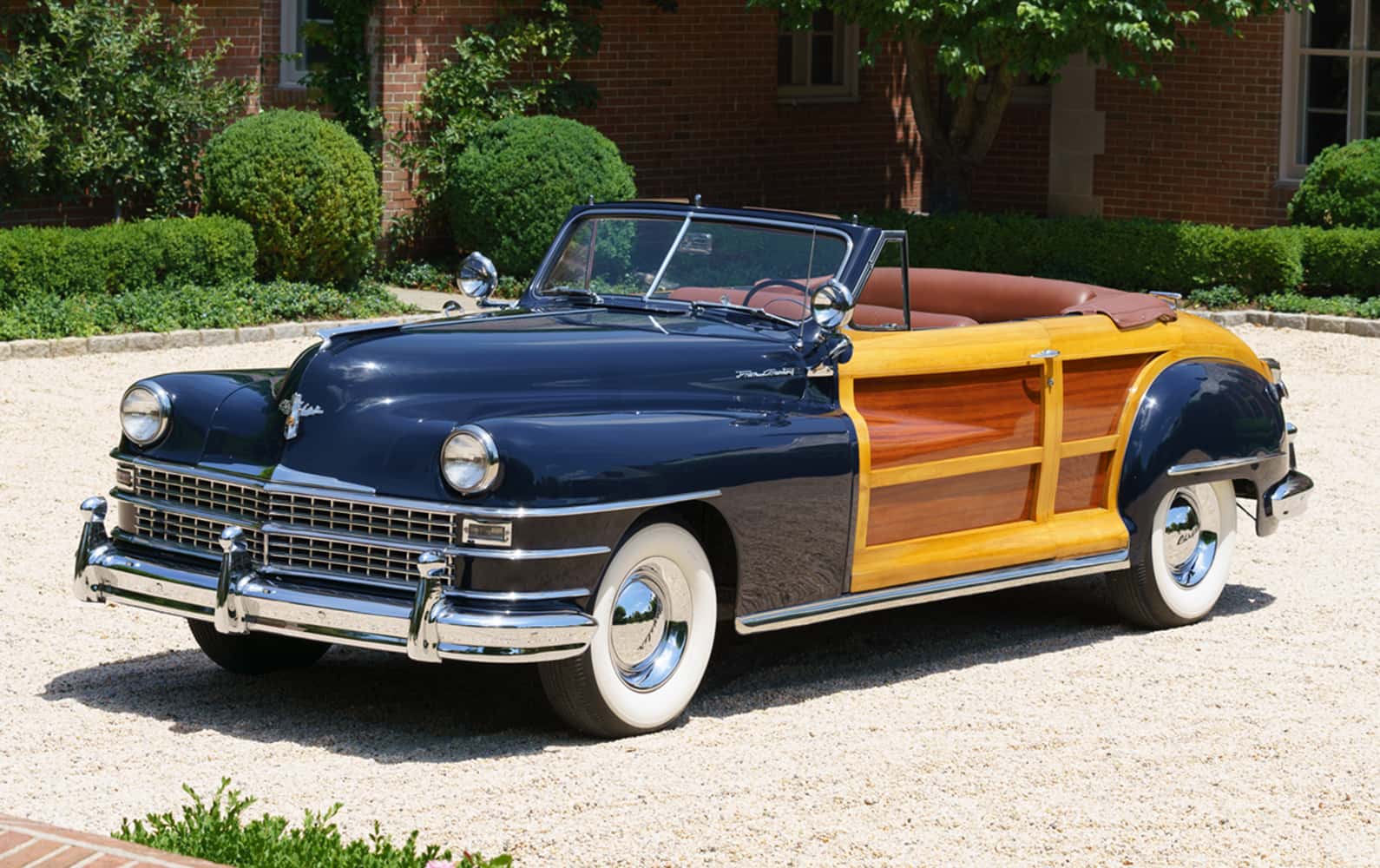 1948 Chrysler Town and Country Convertible sold for $95,200