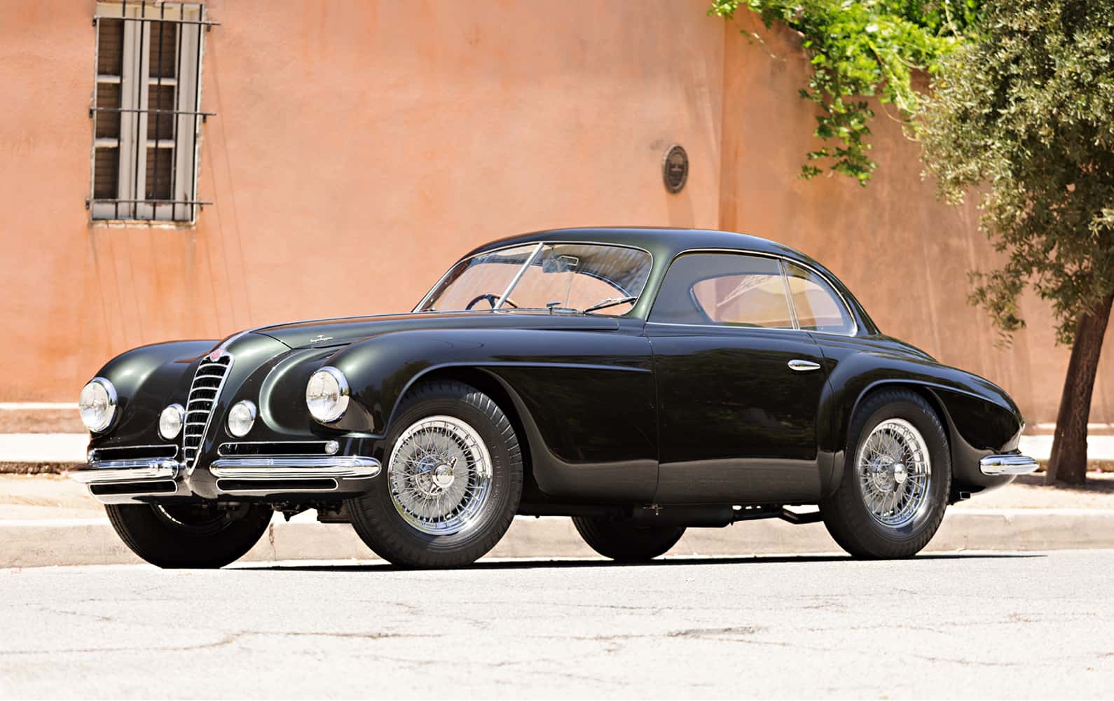 1949 Alfa Romeo 6C 2500 SS Villa d'Este sold for $912,500