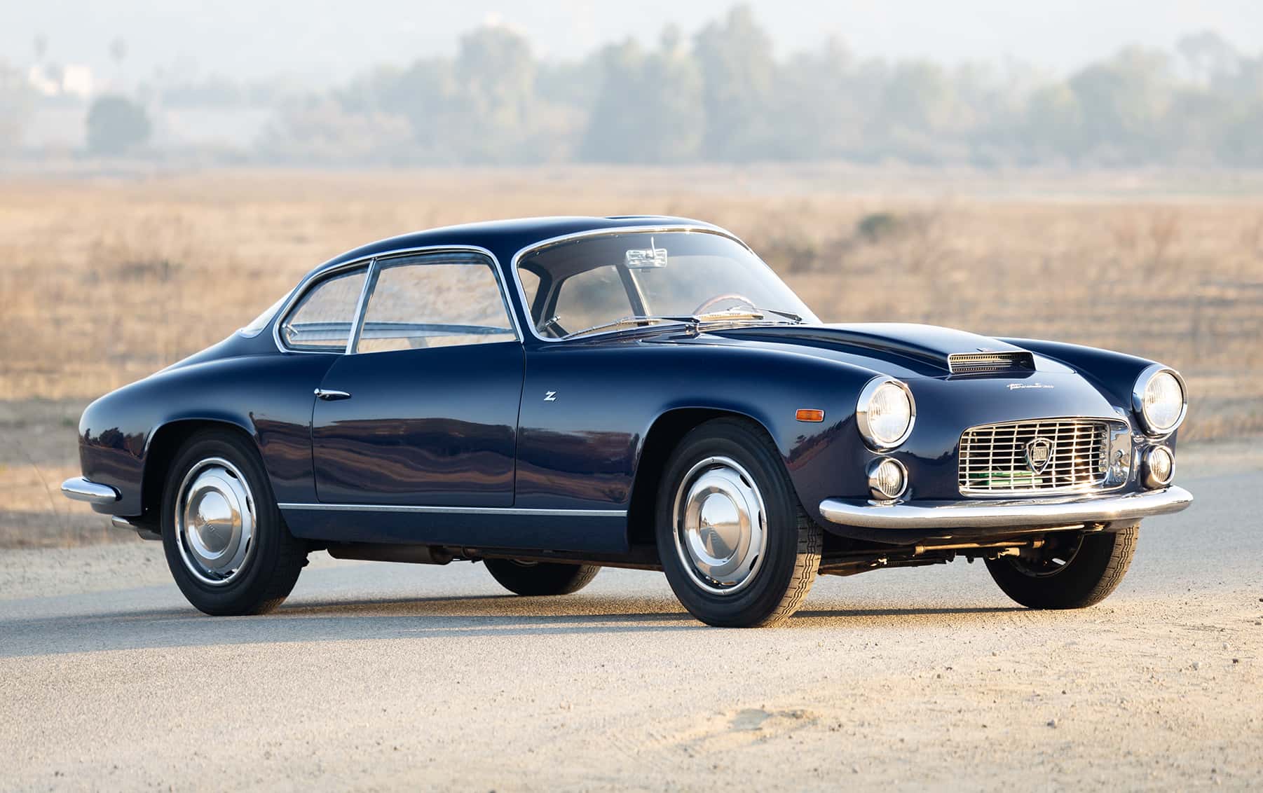 1962 Lancia Flaminia Sport 3C sold for $286,000