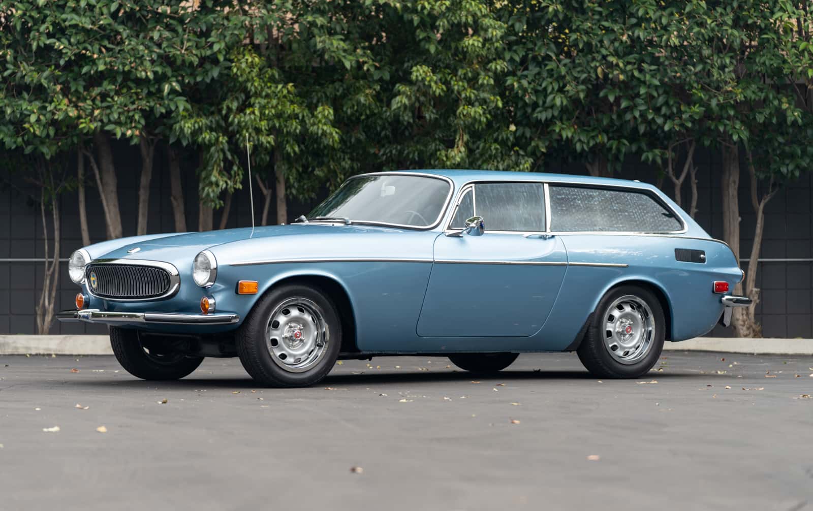 1972 Volvo 1800ES Sport Wagon sold for $67,000