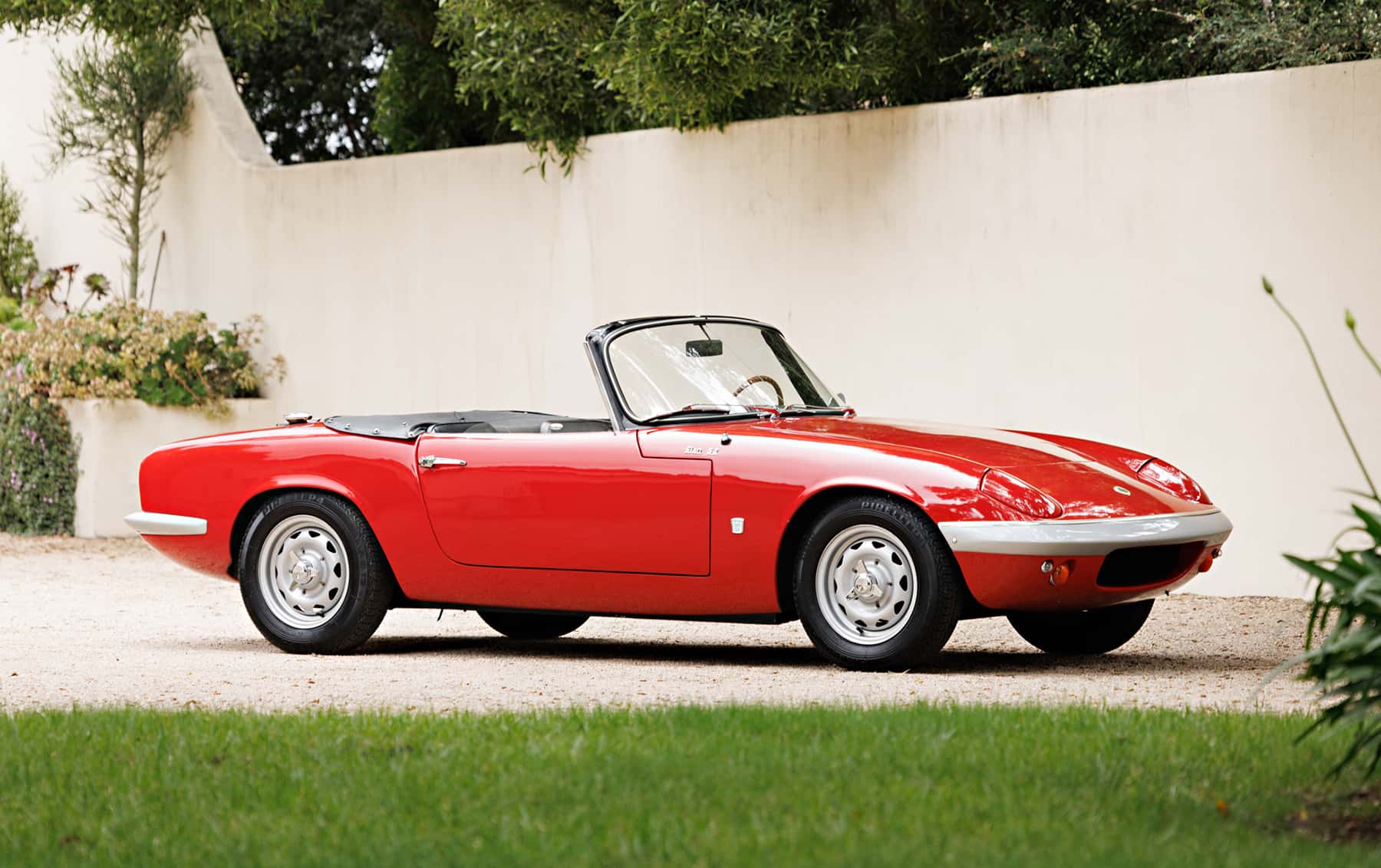 1966 Lotus Elan S2 sold for $60,500