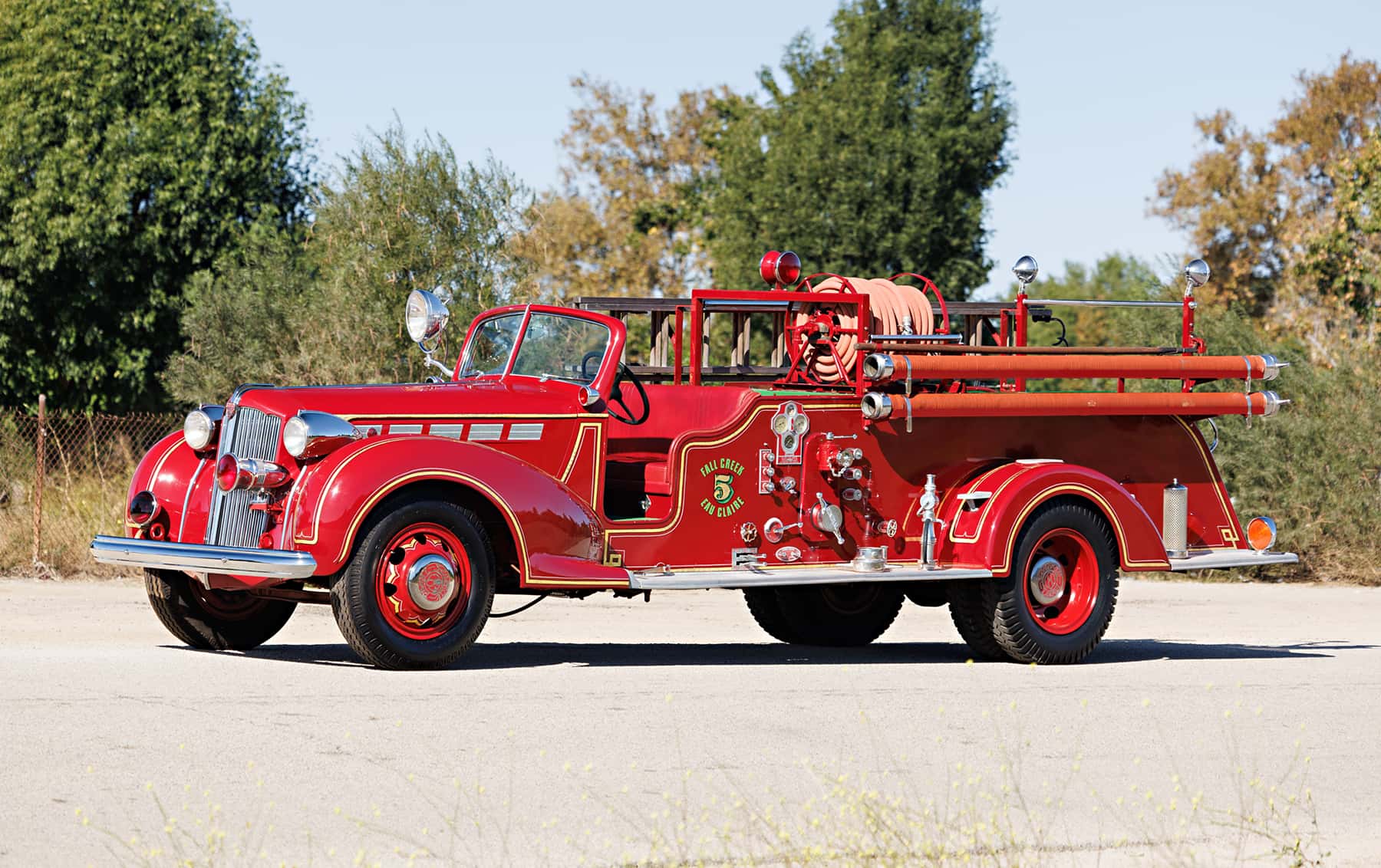 1938 Packard Super Eight Fire Truck sold for $104,500