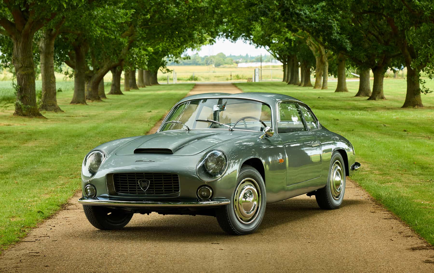 1960 Lancia Flaminia Sport sold for $0