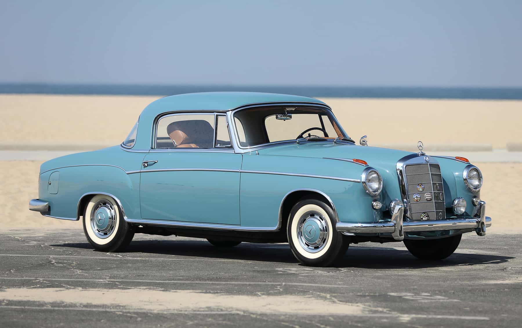 1959 Mercedes-Benz 220 S Coupe sold for $98,000