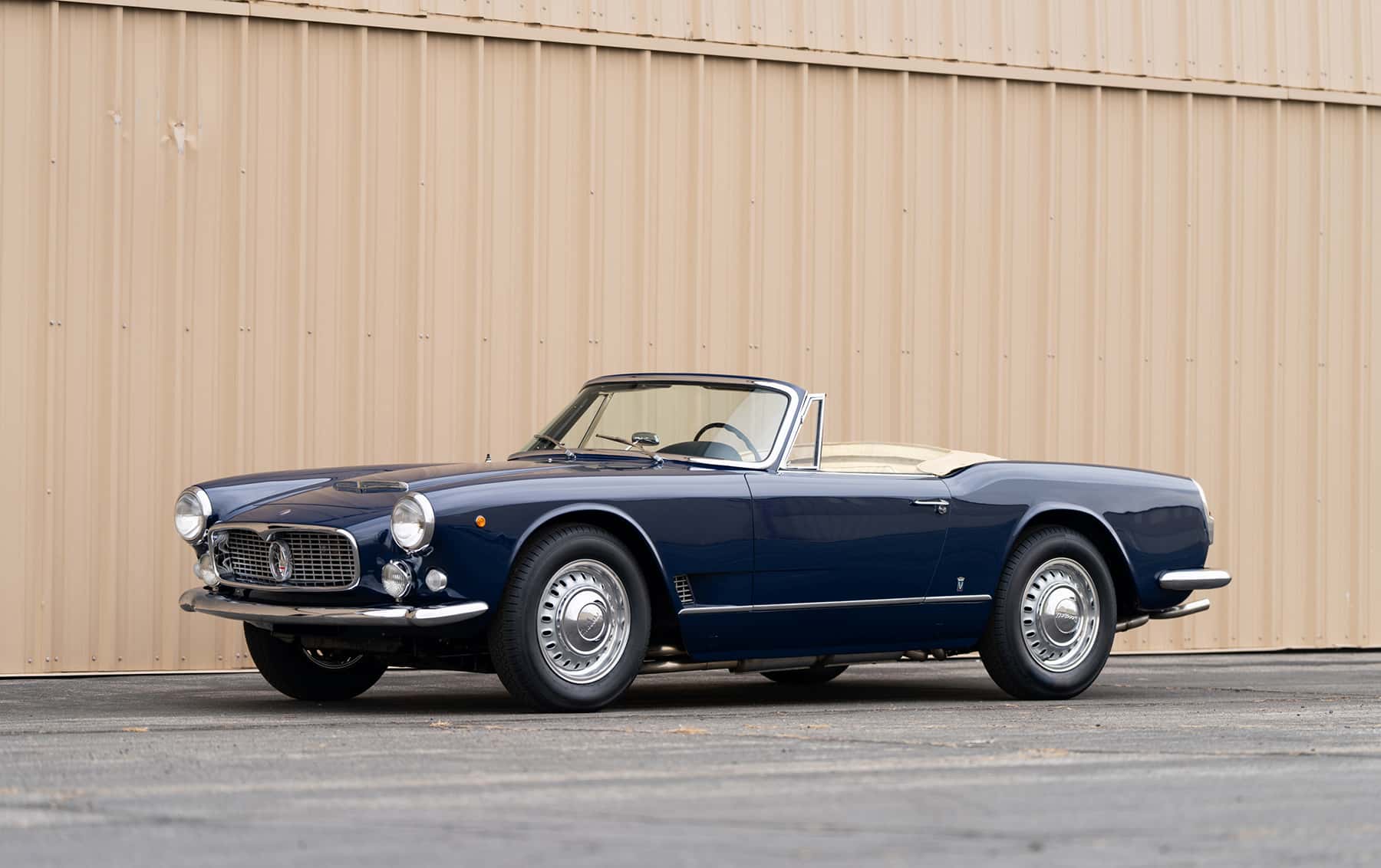 1960 Maserati 3500 GT Spider sold for $0