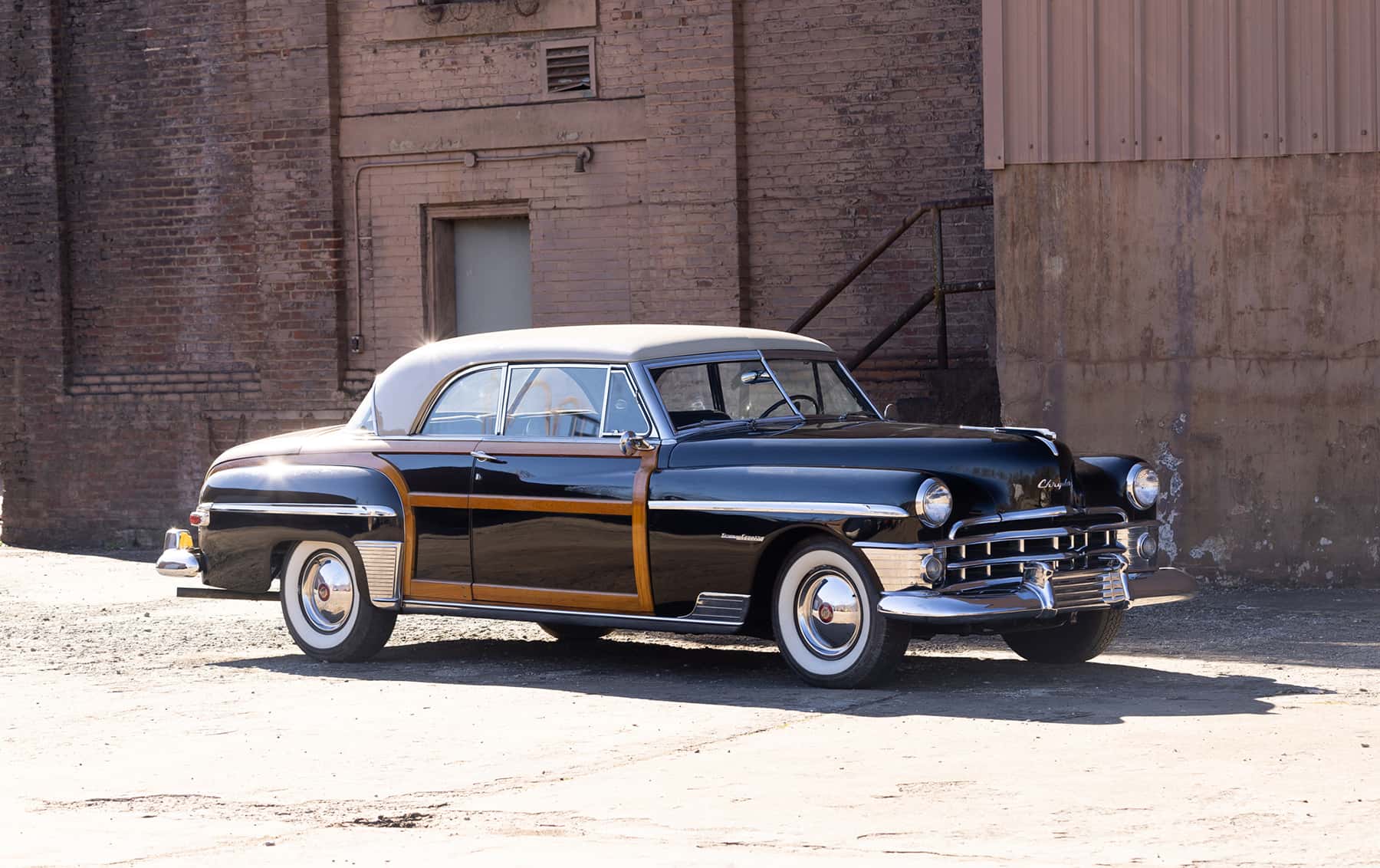 1950 Chrysler Town and Country Newport sold for $34,720