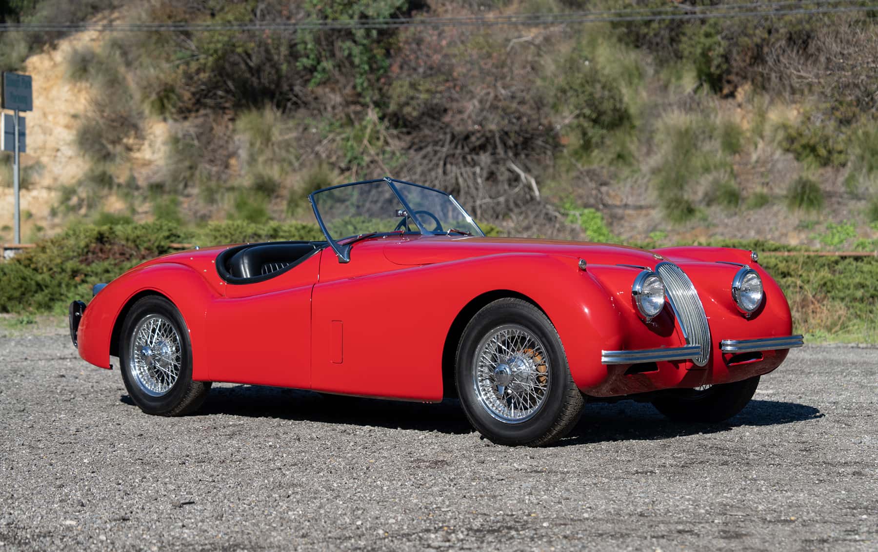 1954 Jaguar XK120 SE Roadster sold for $100,800