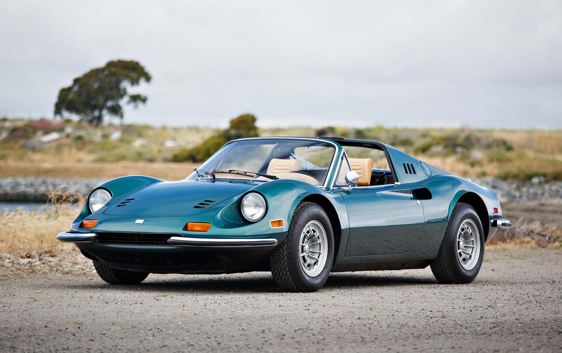 1974 Ferrari Dino 246 GTS sold for $967,500