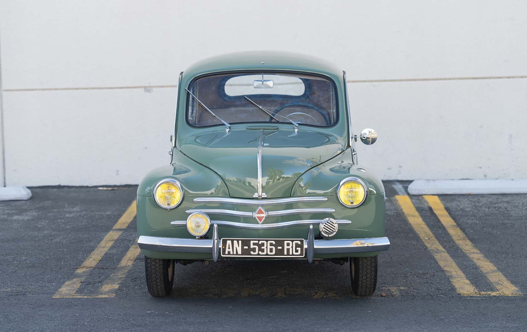1954 Renault 4CV Berline sold for $23,520
