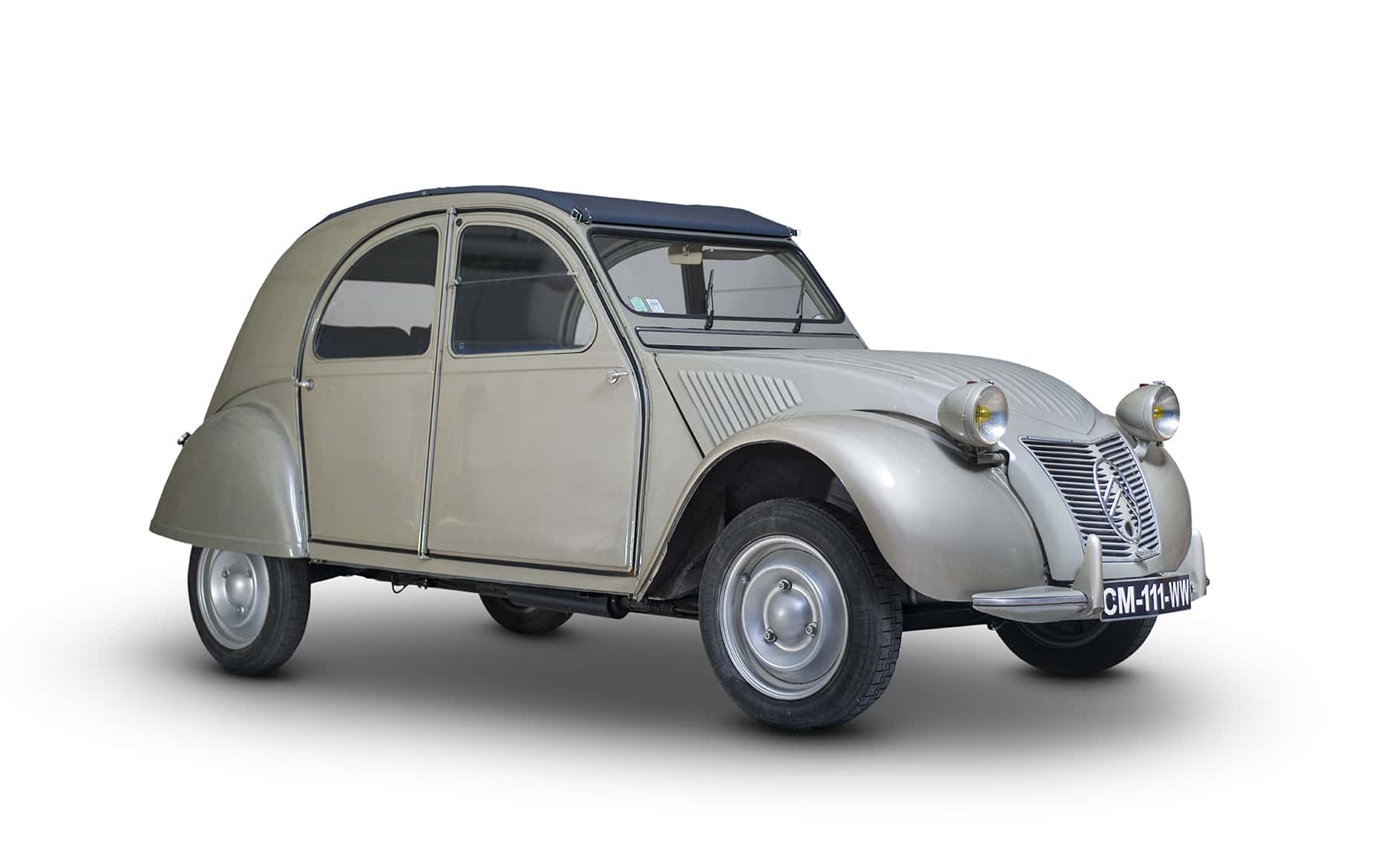1952 Citroen 2CV sold for $16,800