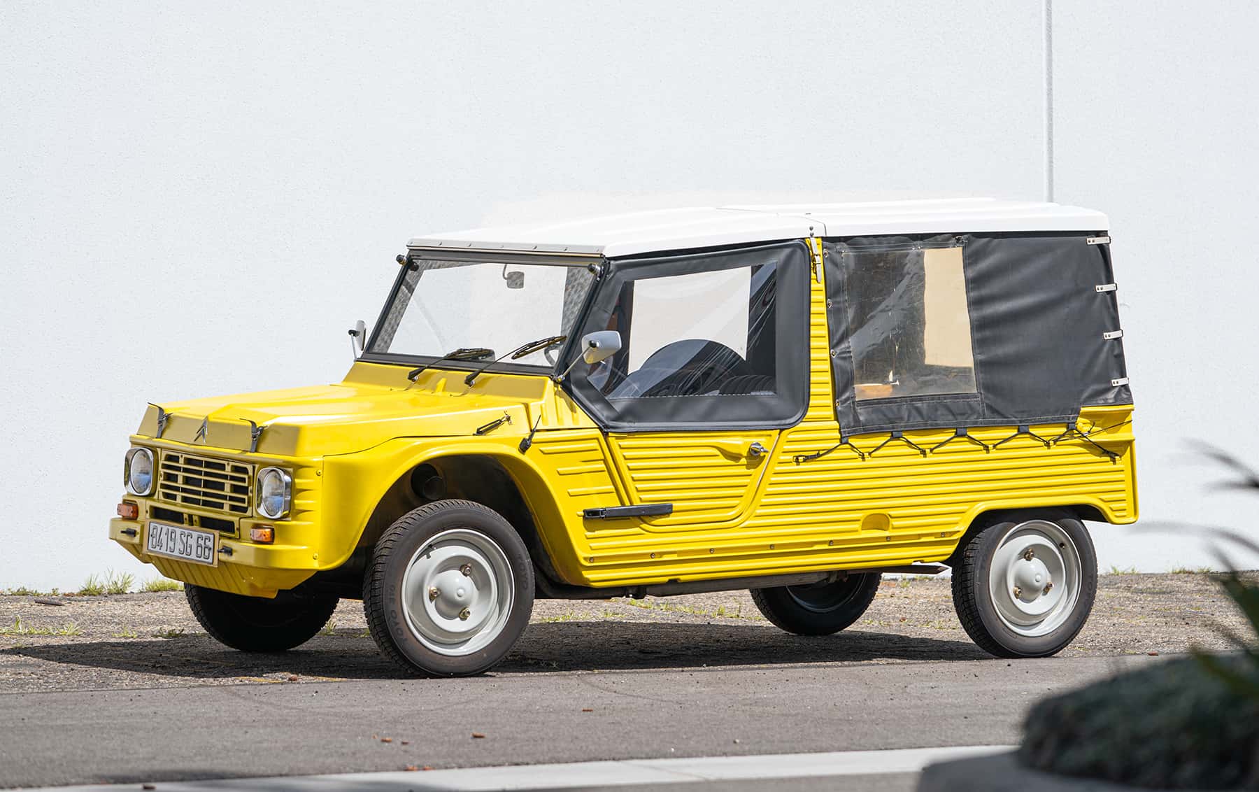 1980 Citroen Méhari sold for $19,040