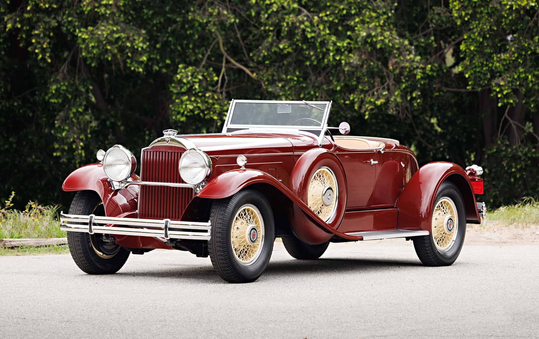 1930 Packard 734 Speedster Runabout sold for $2,040,000