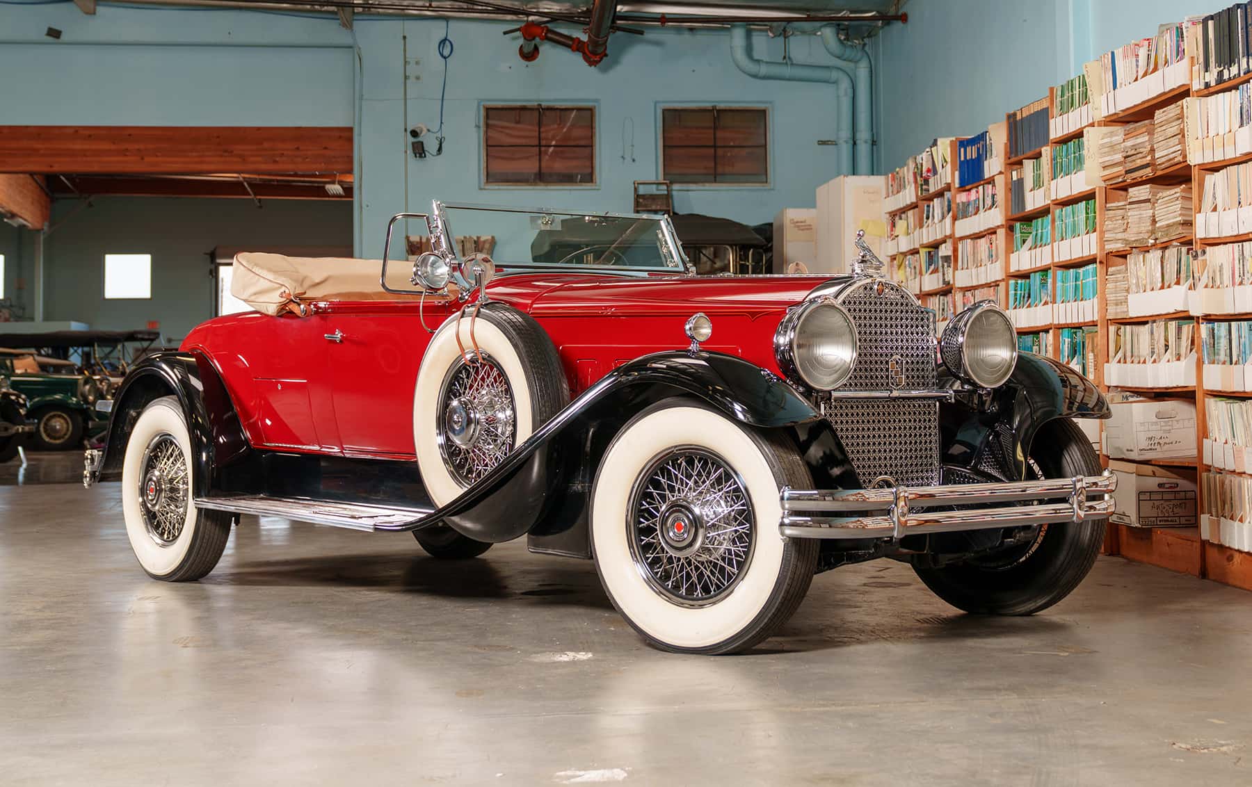1930 Packard 745 Deluxe Eight Roadster sold for $123,200