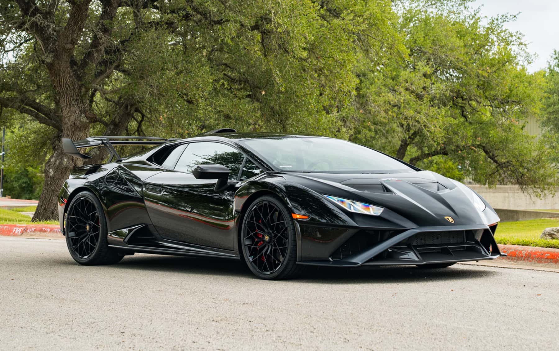 2021 Lamborghini Huracán STO sold for $292,500