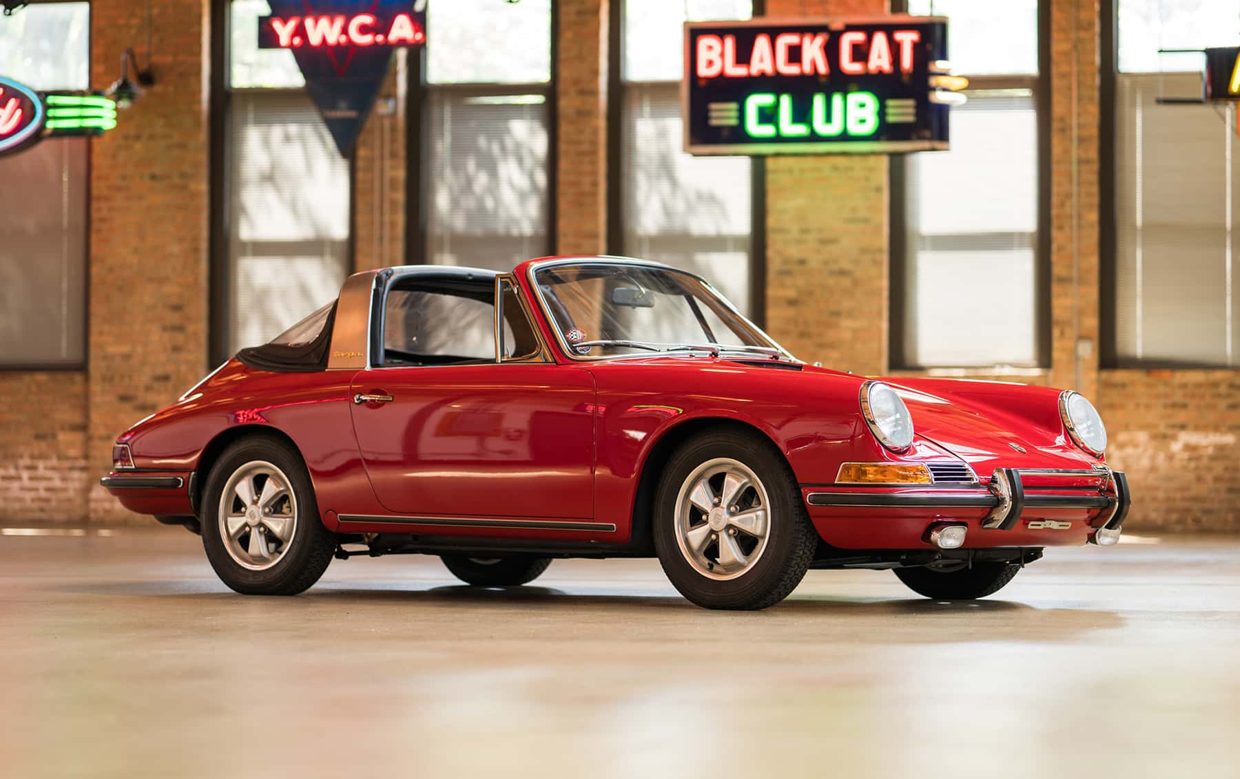 1967 Porsche 911 2.0 S Soft-Window Targa sold for $302,000