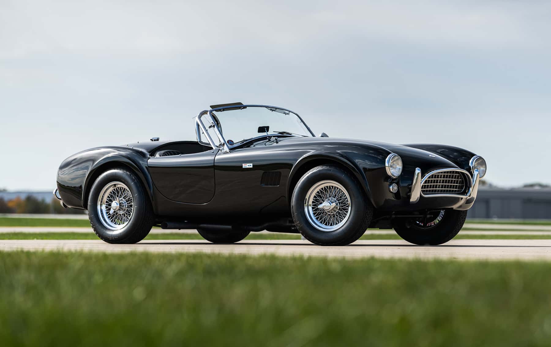 1965 Shelby 289 Cobra sold for $967,500