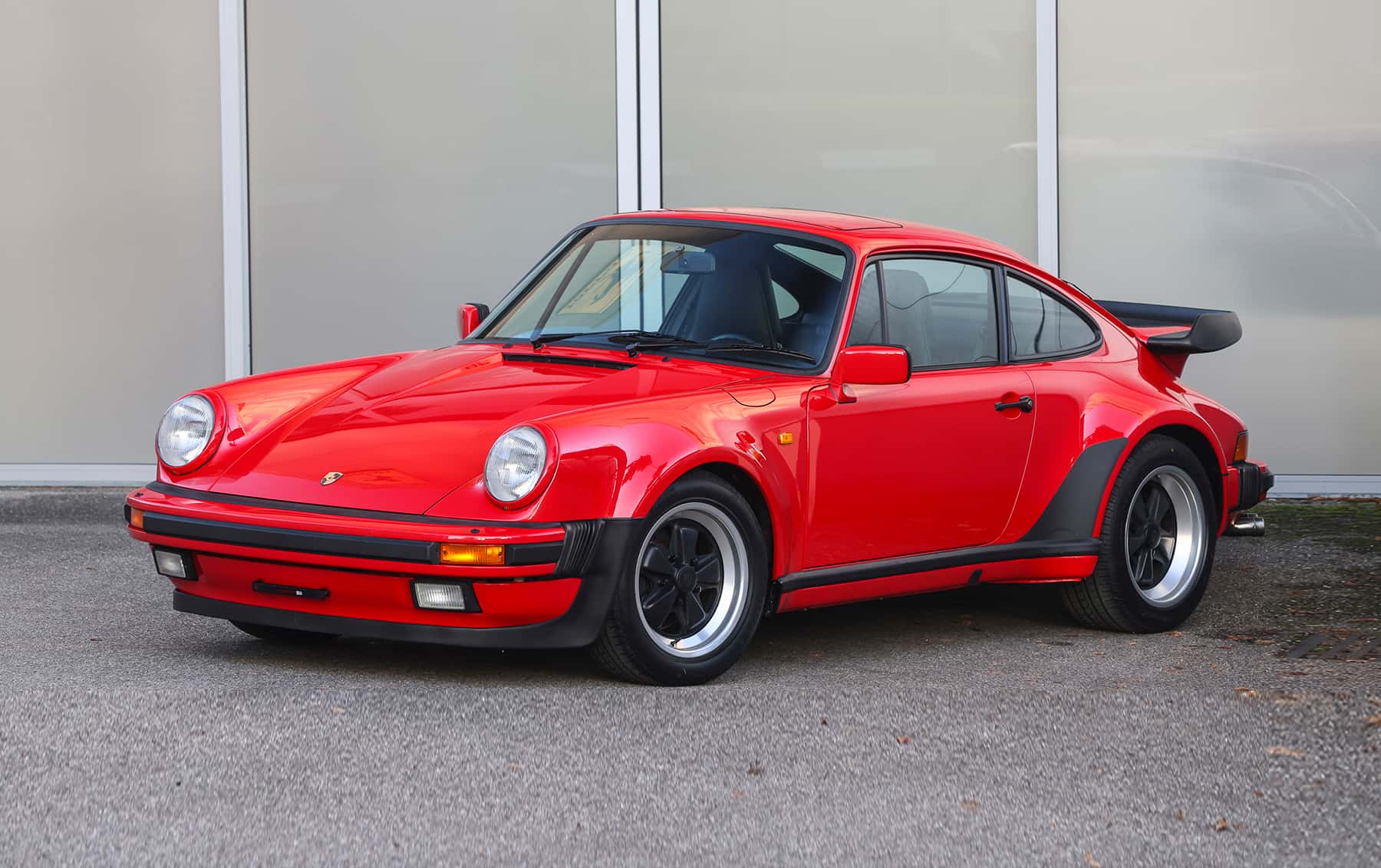 1989 Porsche 911 Turbo 3.3 Coupe sold for $314,375