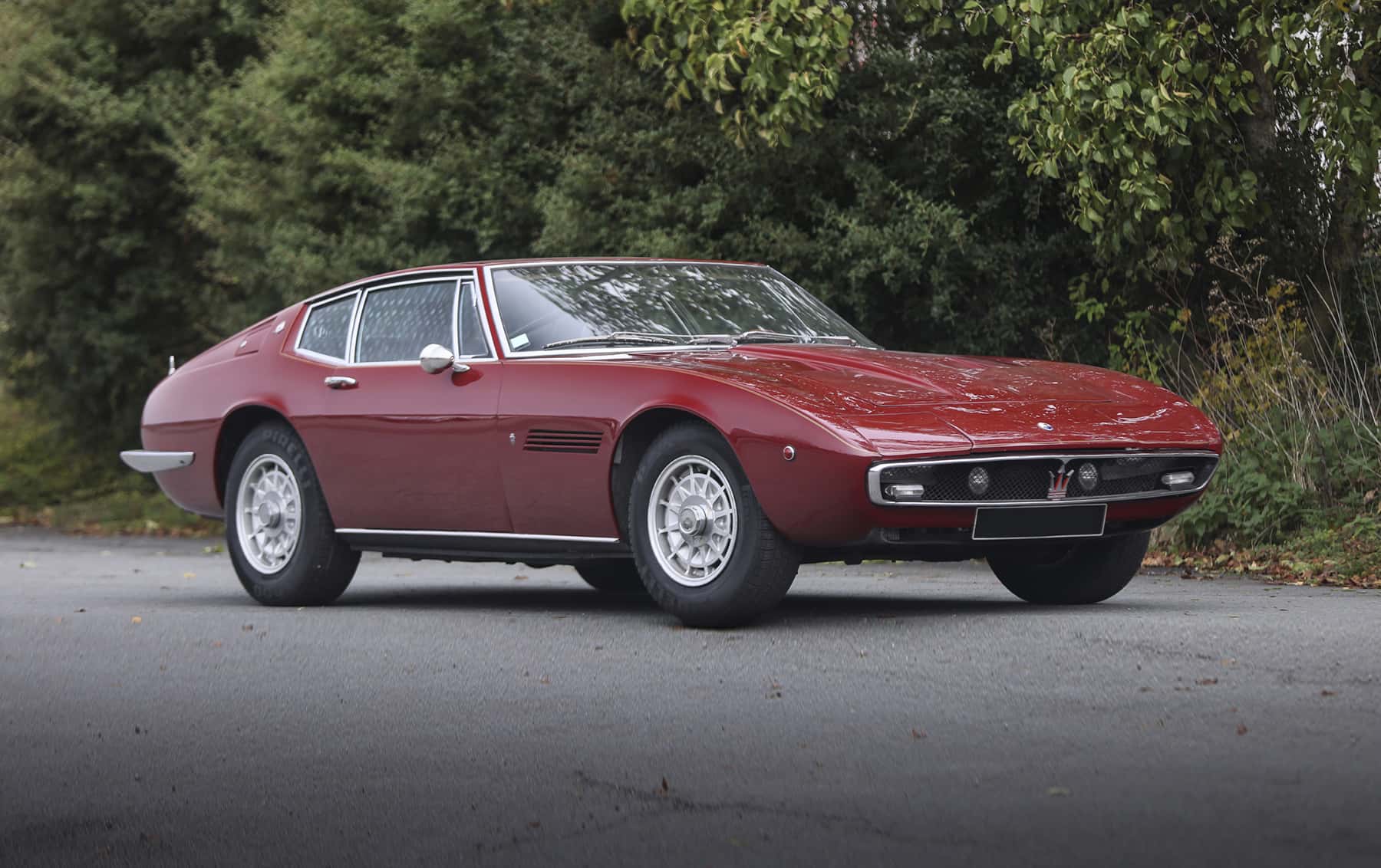 1972 Maserati Ghibli 4.9 SS Coupe sold for $75,900