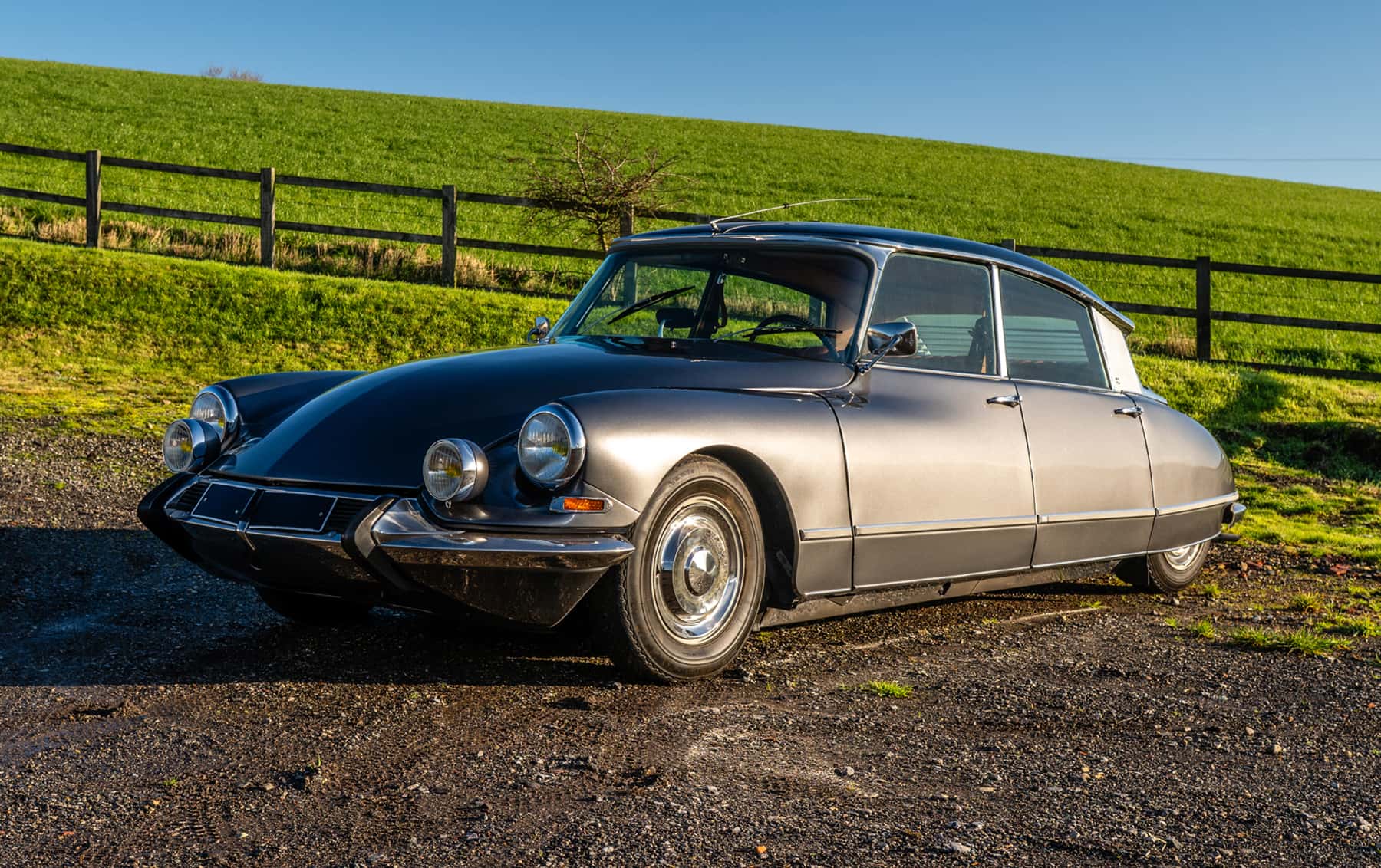 1967 Citroen DS21 Pallas sold for $50,600