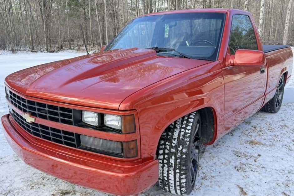 1988 Chevrolet C/K GMT400 (1988-2002) sold for $18,000
