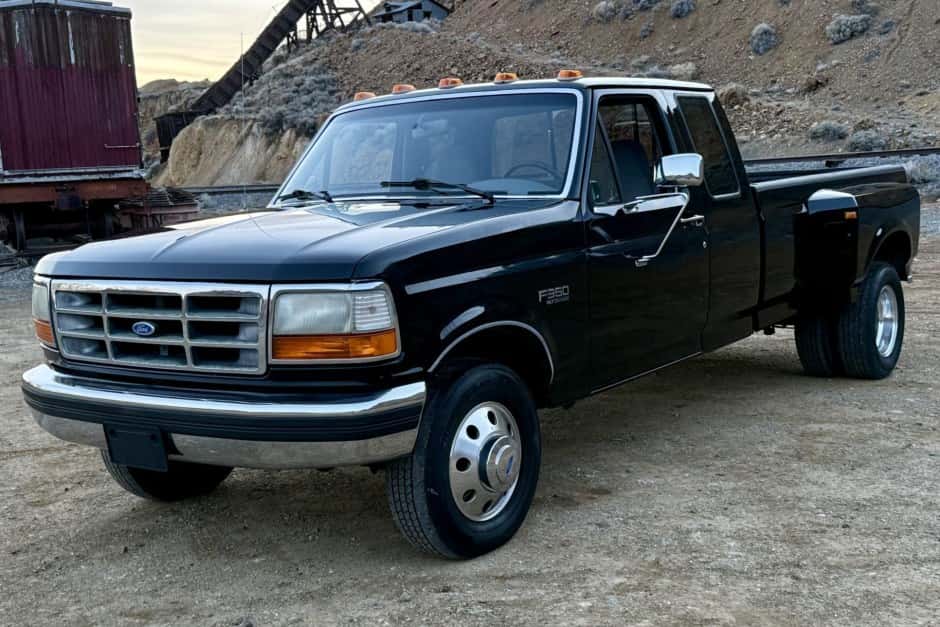 1995 Ford F-Series 1992-1997 sold for $12,500
