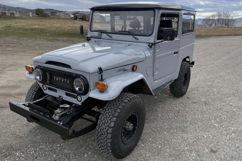 1970 Toyota Land Cruiser FJ40 sold for $44,000