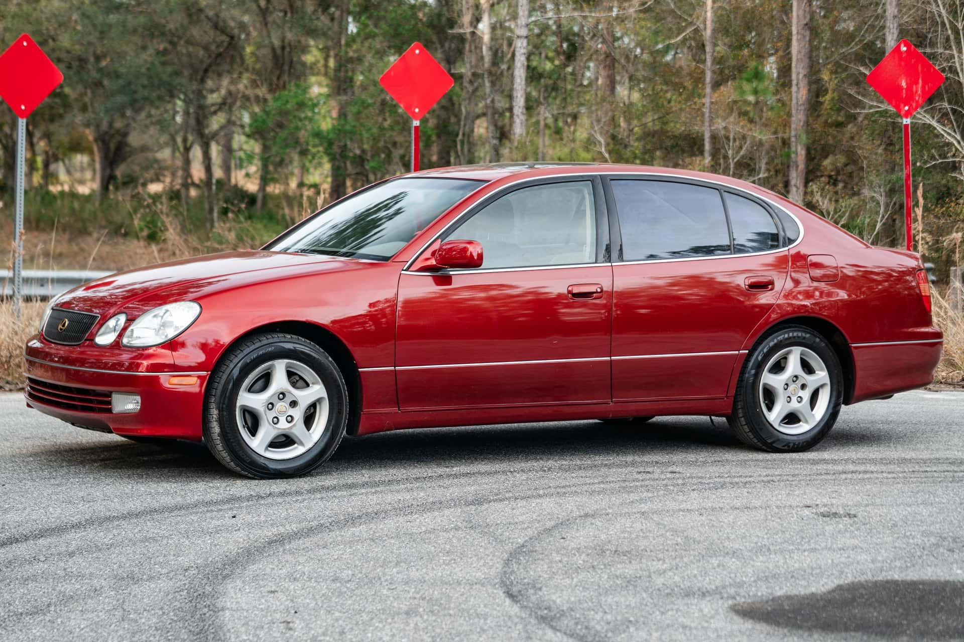 2000 Lexus GS sold for $5,300