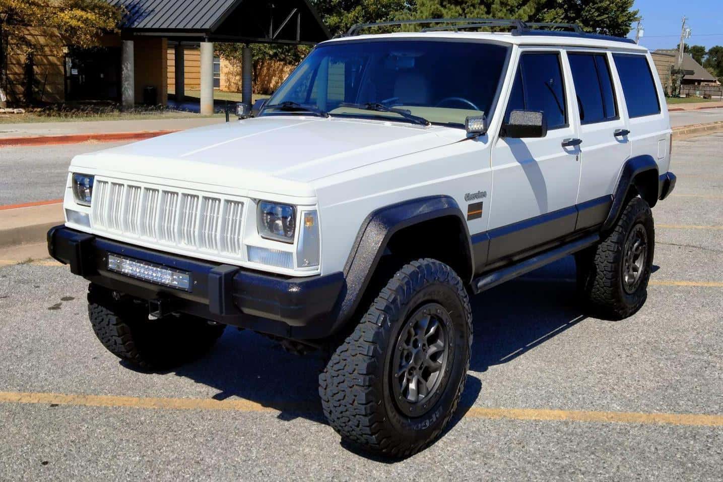 1996 Jeep Cherokee sold for $6,850