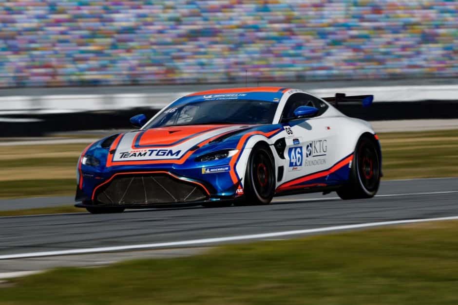 2023 Aston Martin V8 Vantage (2006+) sold for $77,007