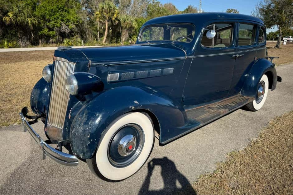 1936 Packard Eight sold for $8,250