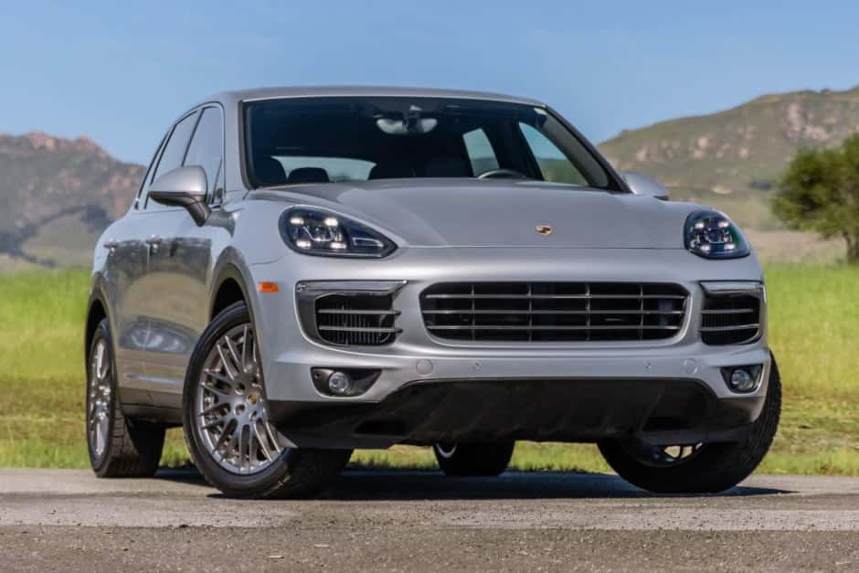 2016 Porsche 958 Cayenne (2011-2018) sold for $20,067