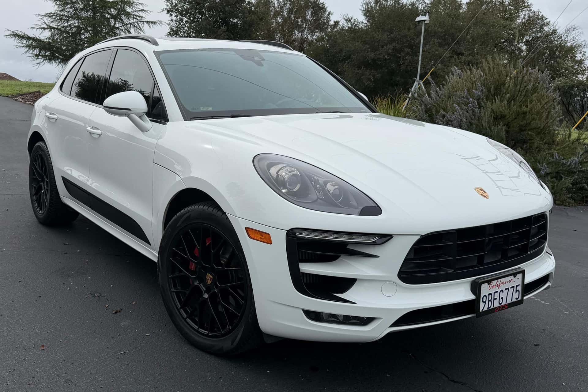 2018 Porsche Macan sold for $27,000