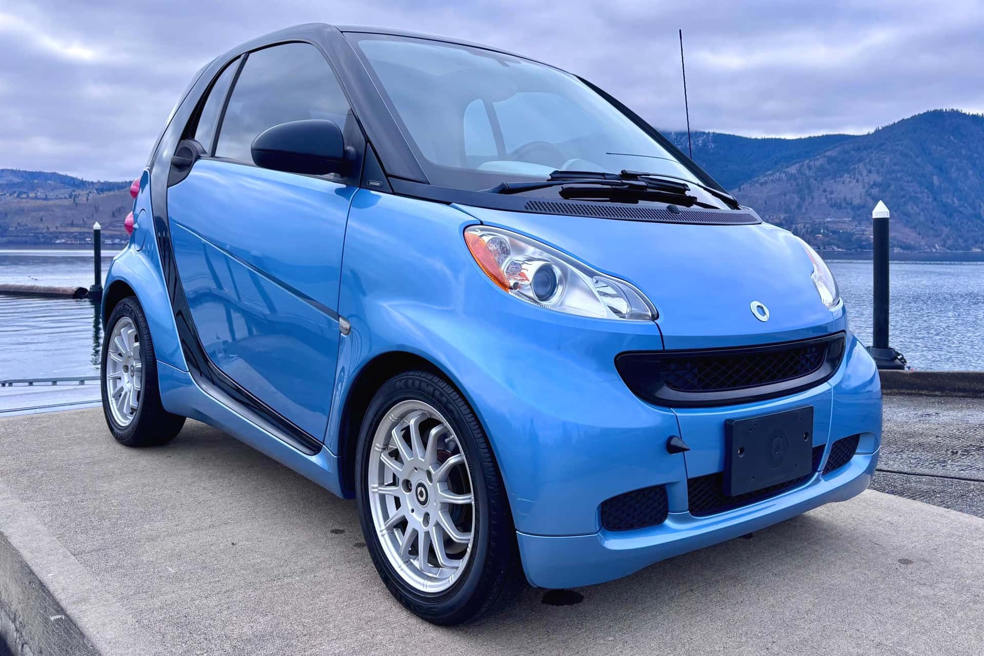 2011 Smart Fortwo sold for $3,800