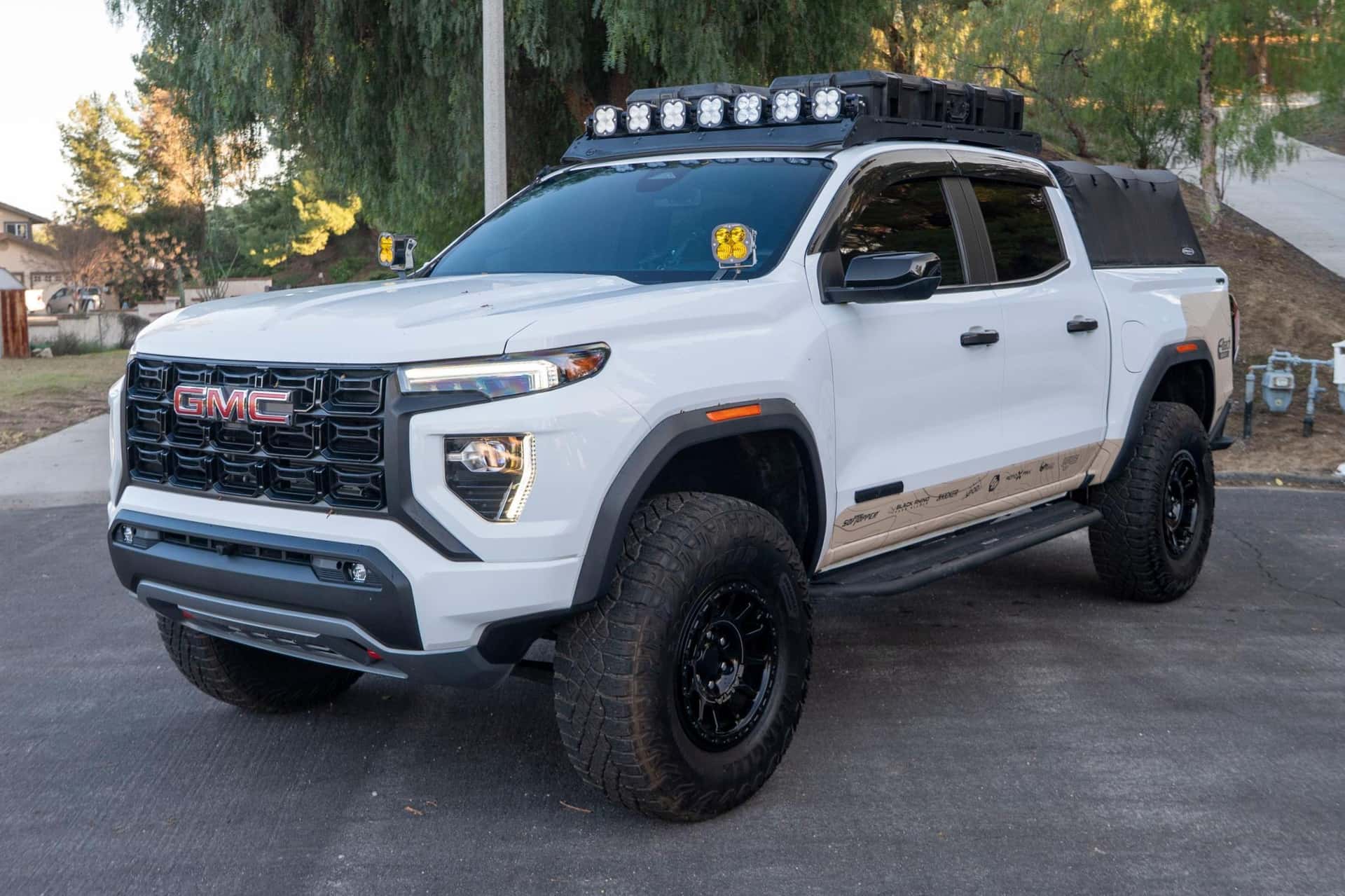 2023 GMC Canyon sold for $28,750