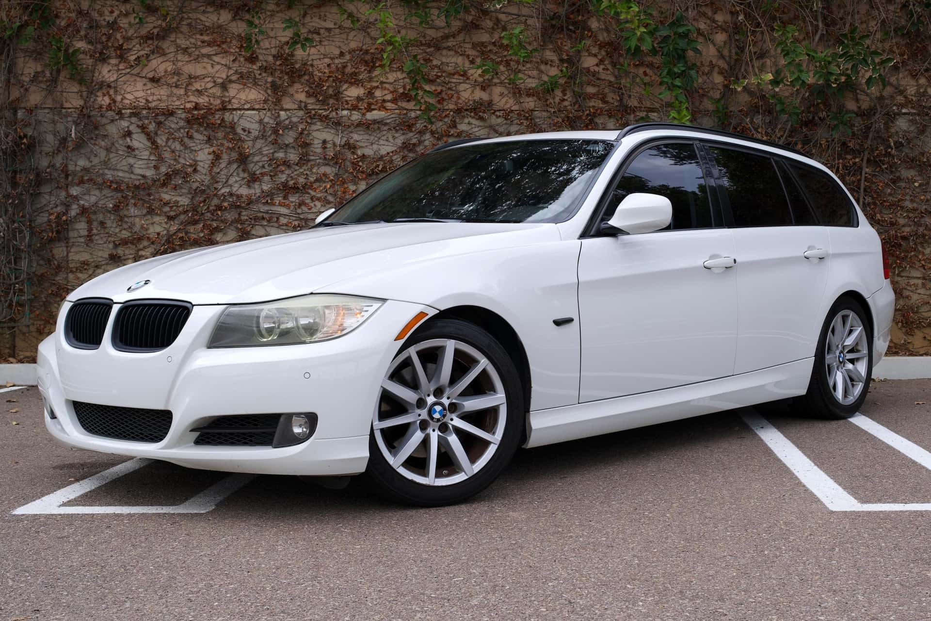 2011 BMW 3 Series sold for $5,800