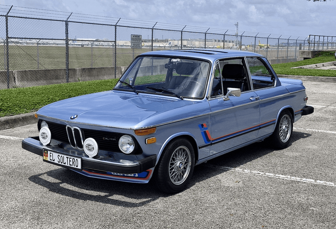 1976 BMW 2002 sold for $8,250